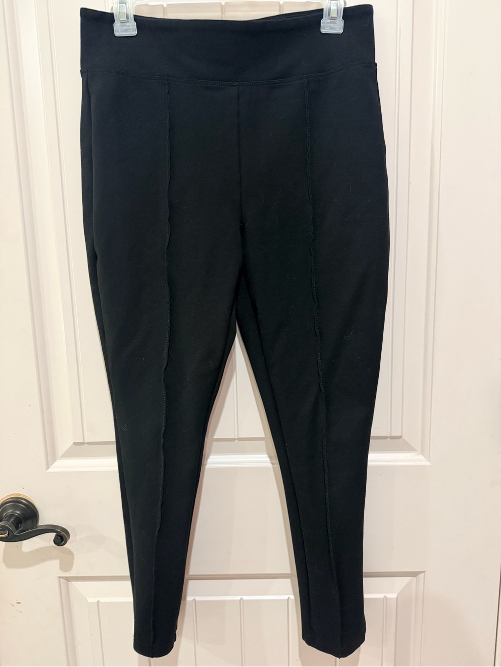 Kendall & Kylie Women’s Knit Ankle Length Pants